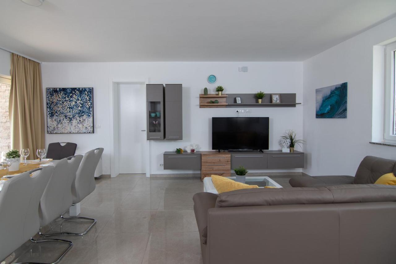 Villas Royal I With Private Pool Novalja Εξωτερικό φωτογραφία